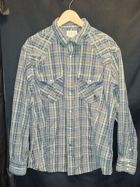 Ariat Men’s Light Blue and White Plaid Western Button-Down Shirt